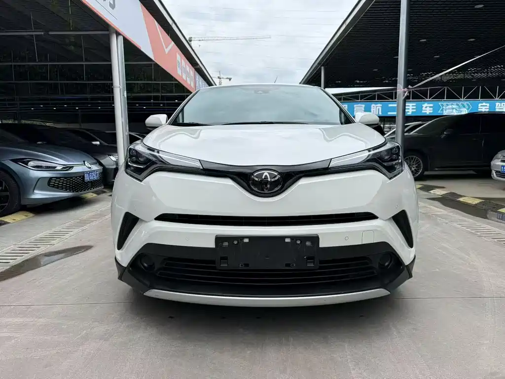 Toyota IZOA Hybrid 2.0L Yi Speed Edition, фото 2
