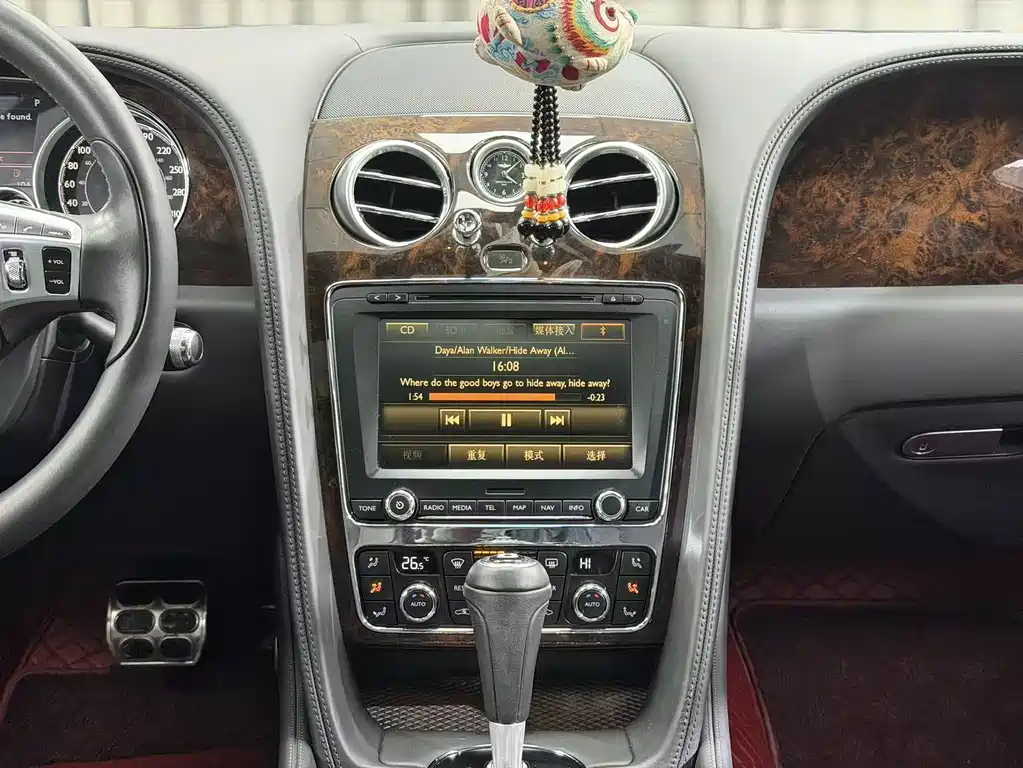 Bentley Flying Spur 2016 4.0T V8 Standard
