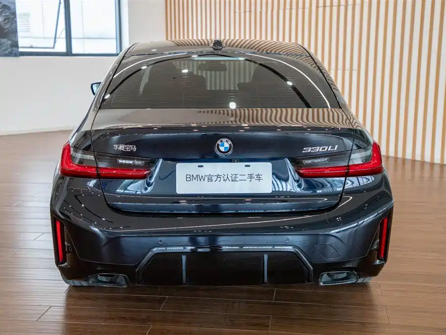 BMW 3 Series — миниатюра 7