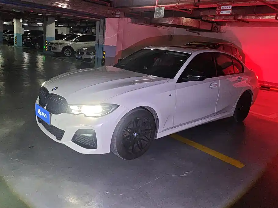 BMW 3 Series 2021