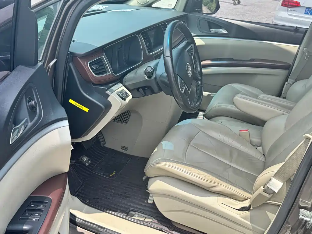 Buick GL8 2014 2.4L LT Luxury Executive