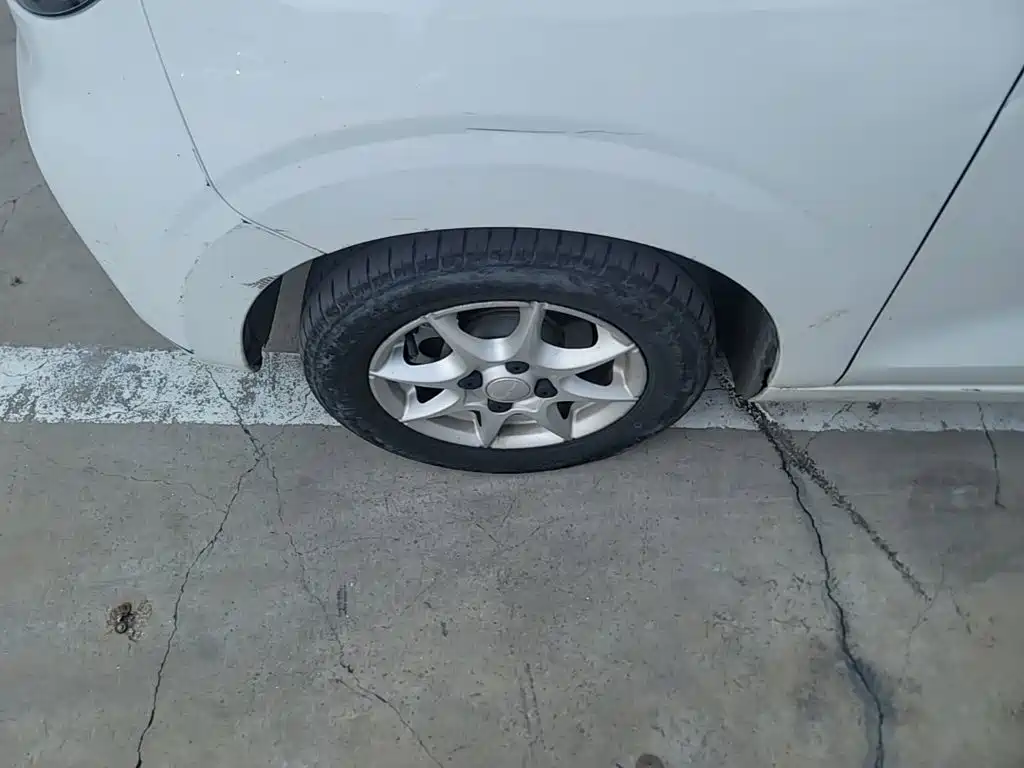 Roewe Clever — миниатюра 23