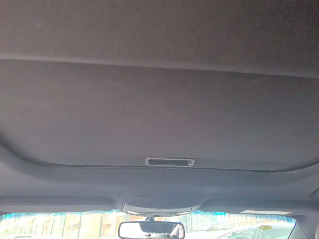 Lincoln MKZ — миниатюра 19