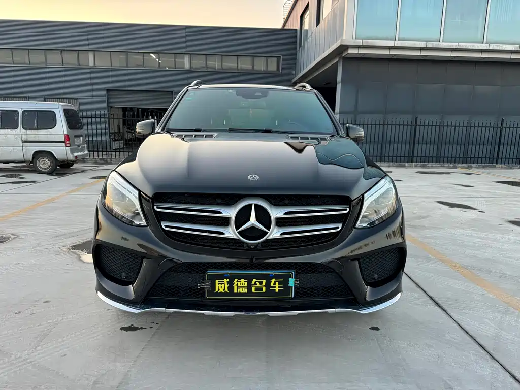 MERCEDES-BENZ GLE
