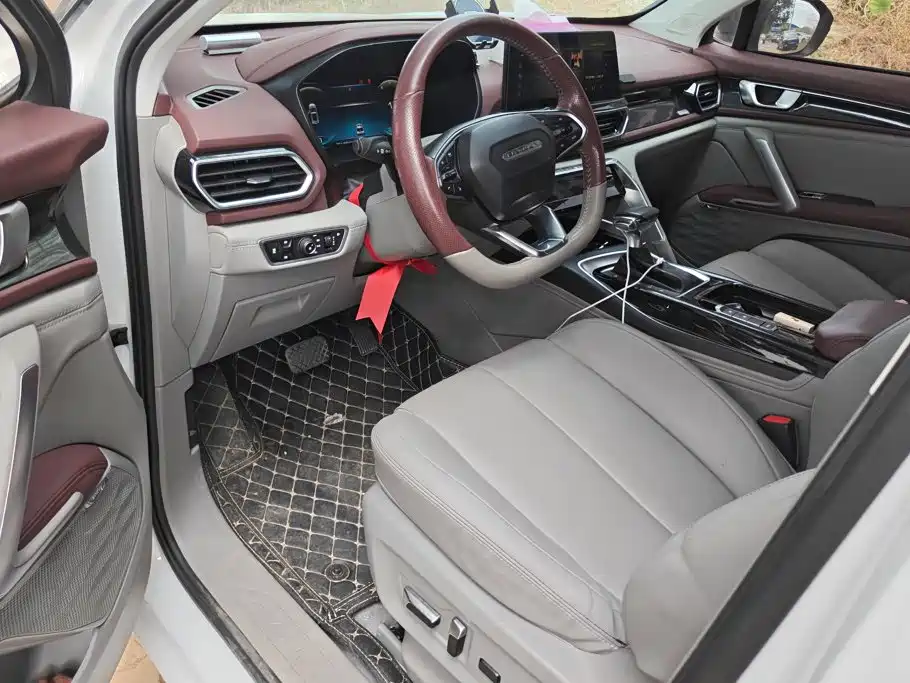 Baojun RS-5 — миниатюра 9