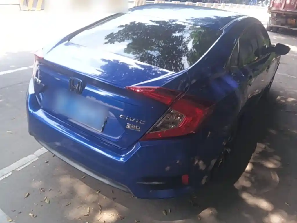 Honda Civic — миниатюра 7