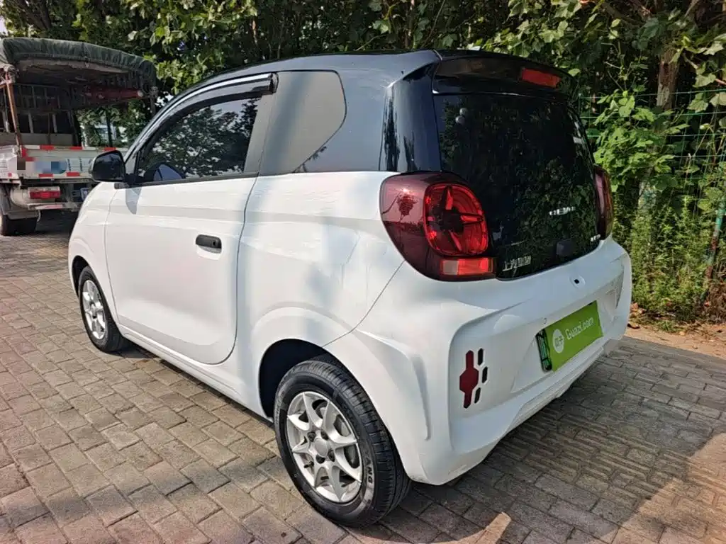 Roewe Clever — миниатюра 5