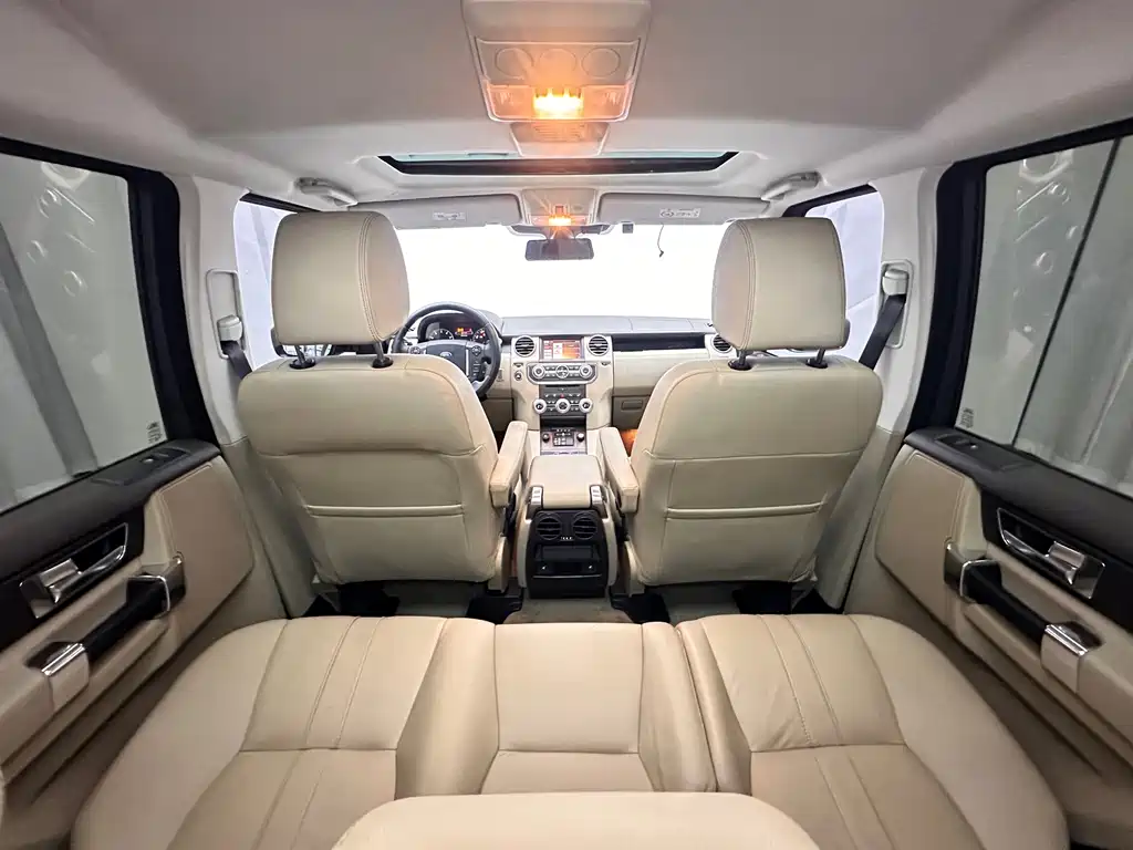 Land Rover Discovery — миниатюра 37