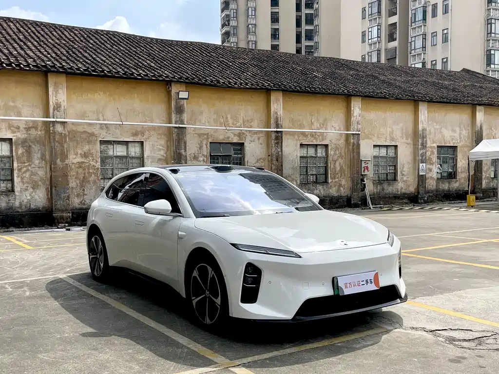 NIO ET5T — миниатюра 3