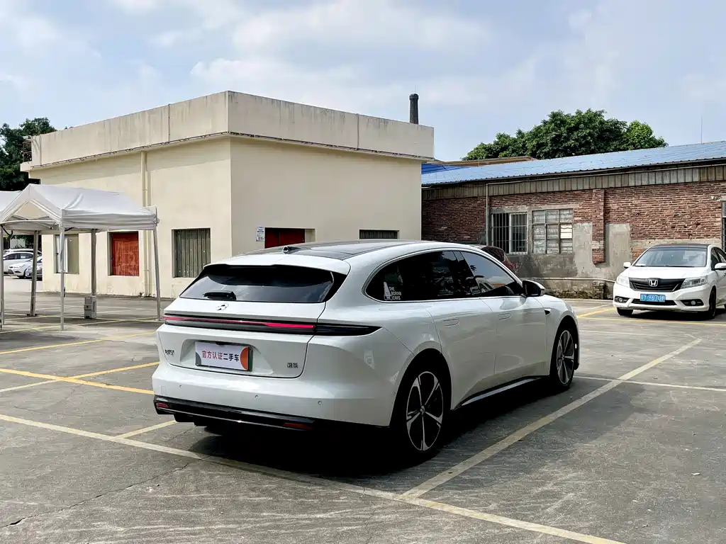 NIO ET5T — миниатюра 6