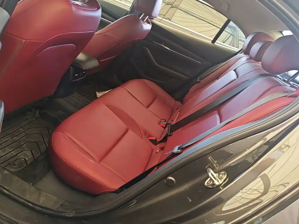 Mazda 3 Axela — миниатюра 17