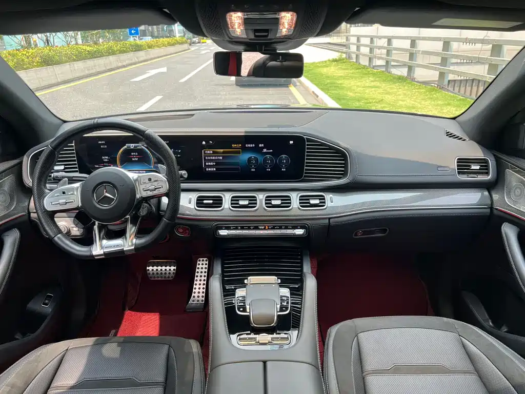 Mercedes-Benz GLE Coupe AMG — миниатюра 10