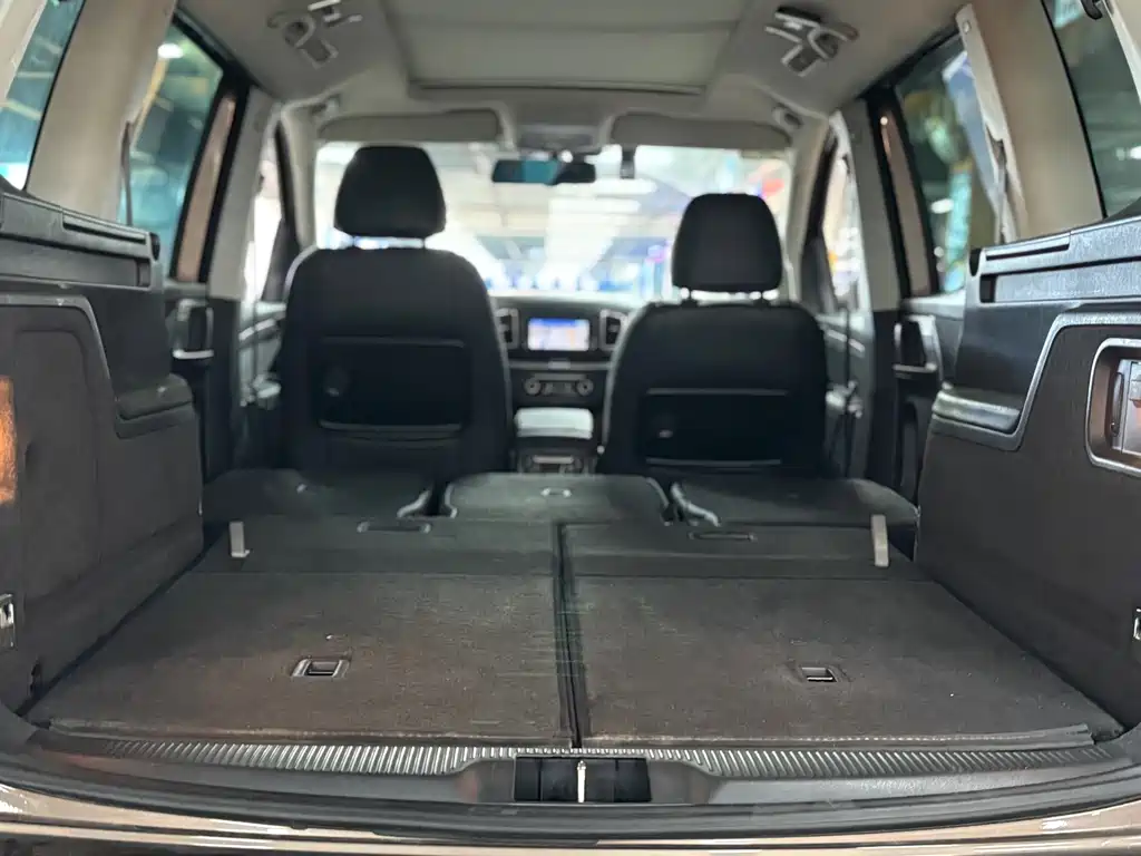 Volkswagen Sharan — миниатюра 7