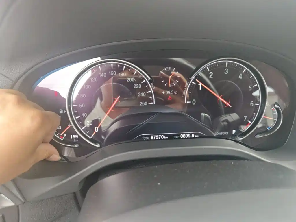 BMW X3 — миниатюра 12
