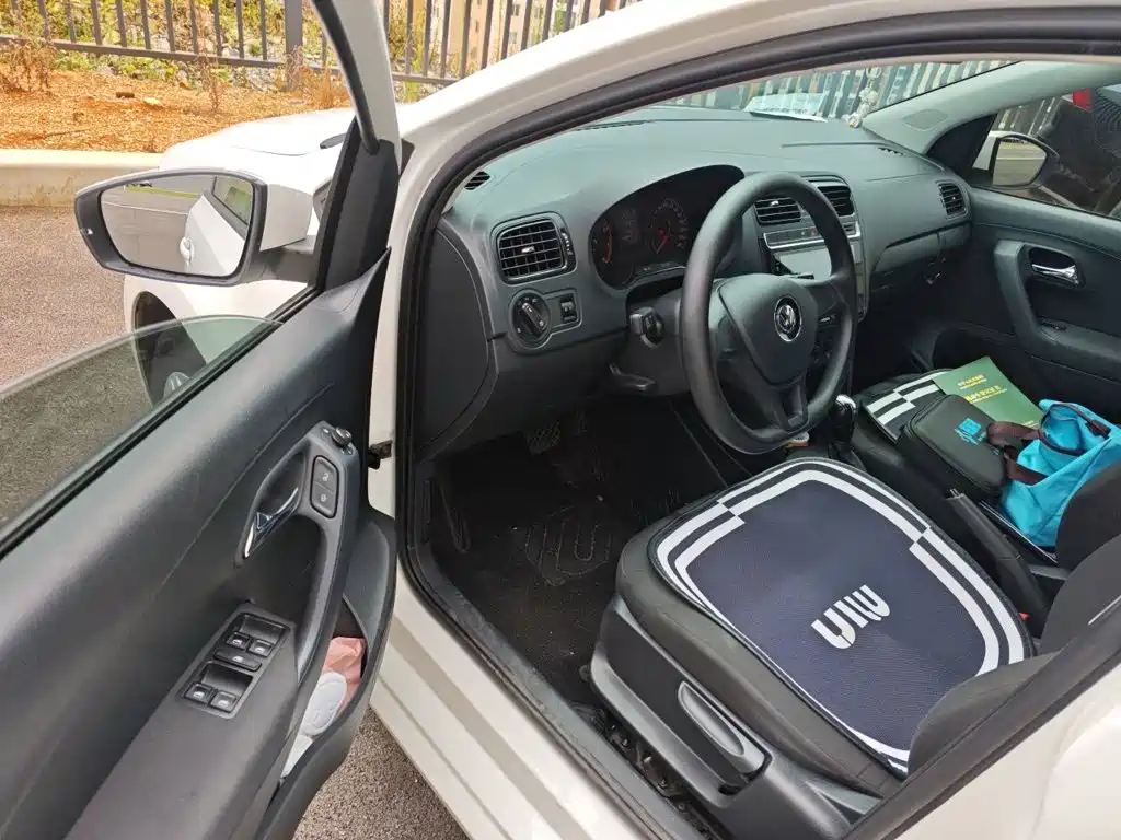 Volkswagen Polo — миниатюра 14