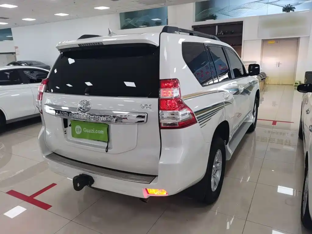 Toyota Prado — миниатюра 7