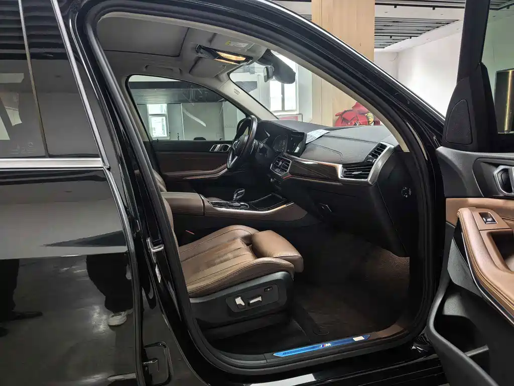 BMW X5 (Import) — миниатюра 12