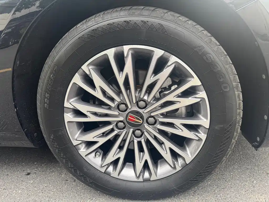 Hongqi Hongqi H5 — миниатюра 18