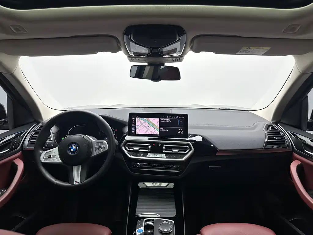 BMW iX3 — миниатюра 9
