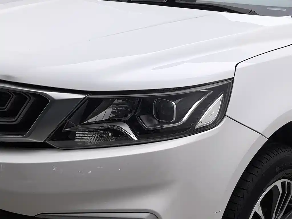 Geely Vision X6 — миниатюра 7