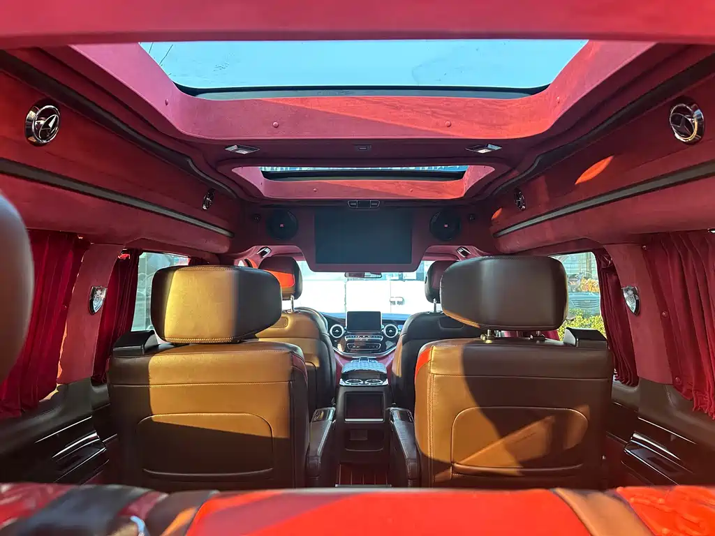 MERCEDES-BENZ V CLASS