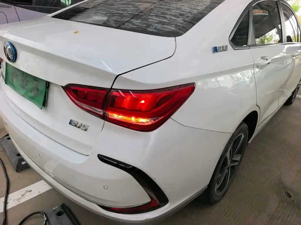 BAIC EU5 — миниатюра 8