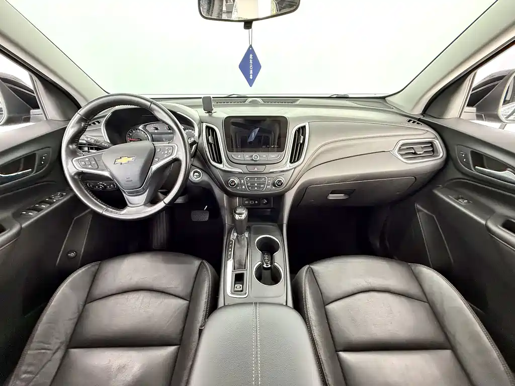 Chevrolet Equinox — миниатюра 9