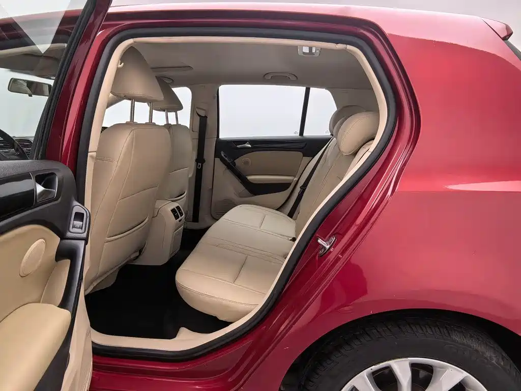 Volkswagen Golf — миниатюра 15