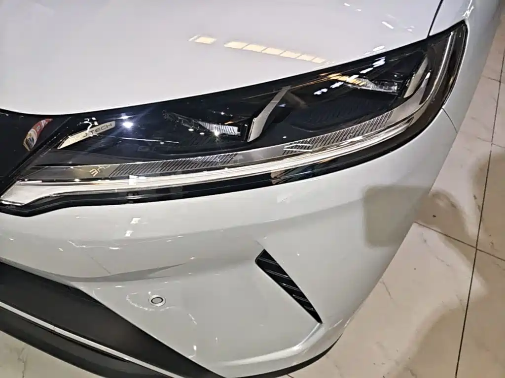 BYD Yuan UP — миниатюра 24