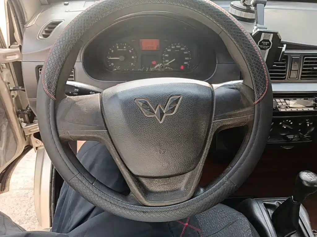 Wuling Rongguang — миниатюра 11