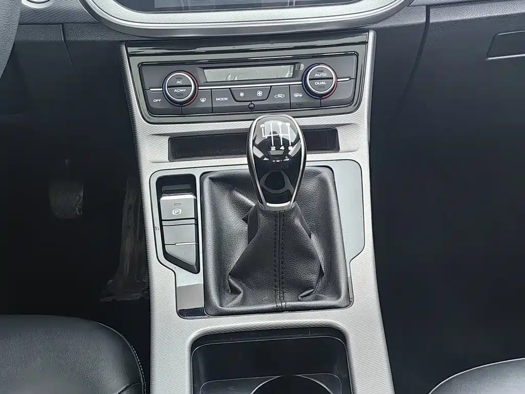 Geely Emgrand GL — миниатюра 13