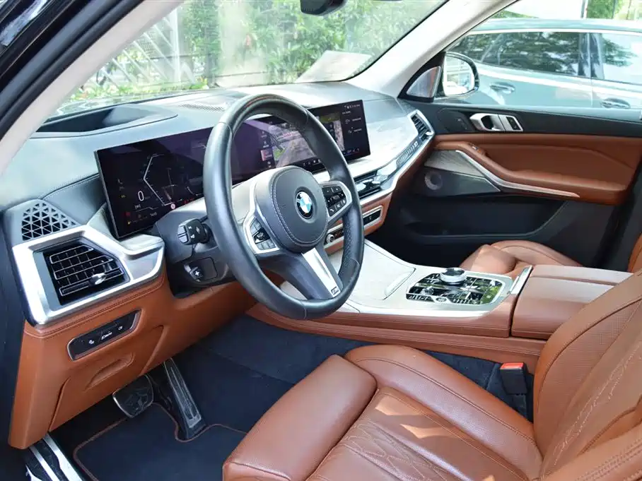BMW X7 2023 xDrive40i Executive M Sport