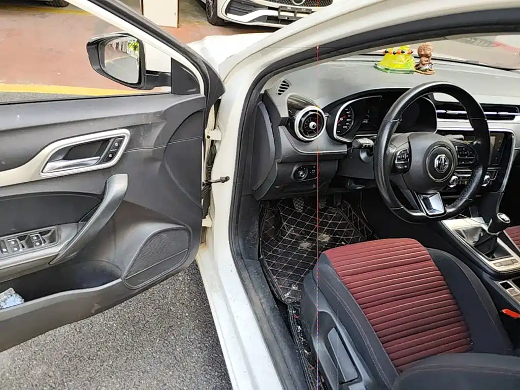 MG MG6 — миниатюра 16
