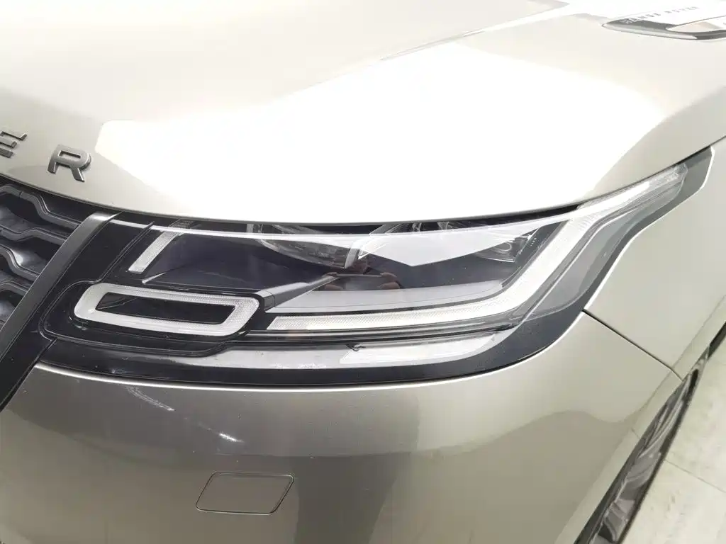 Land Rover Velar — миниатюра 7