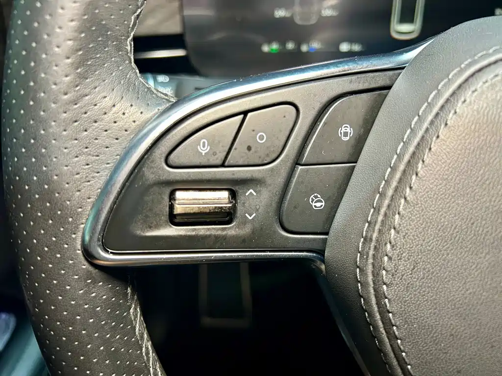 AITO AITO M5 — миниатюра 12