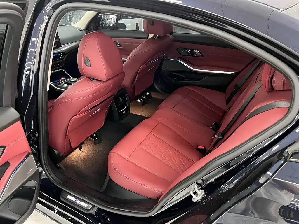 BMW 3 Series — миниатюра 4