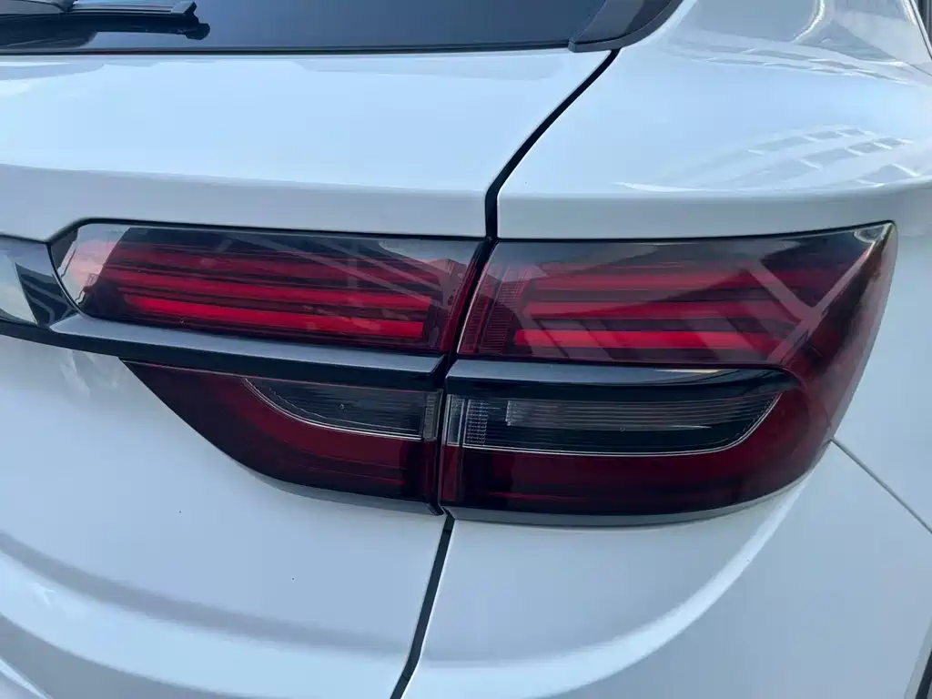 Geely Binyue — миниатюра 30