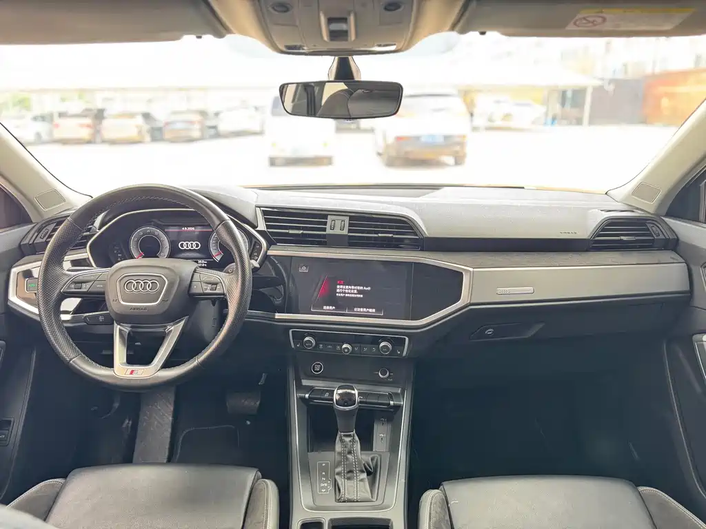 Audi Q3 Sportback — миниатюра 6