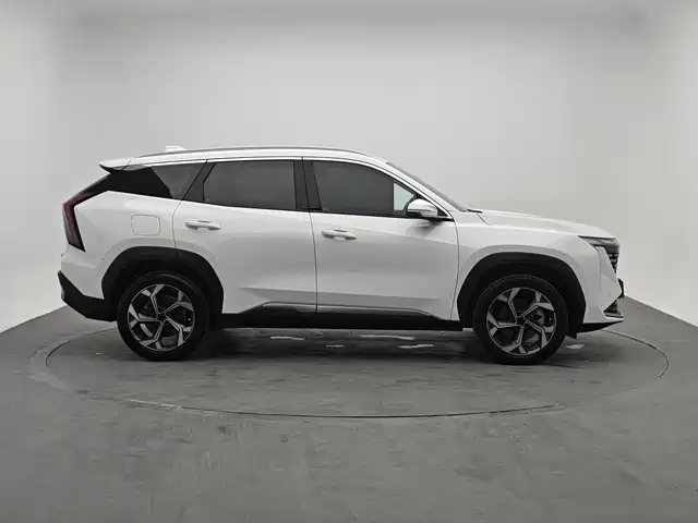Geely Boyue L L 2023 1.5TD DCT Luxury
