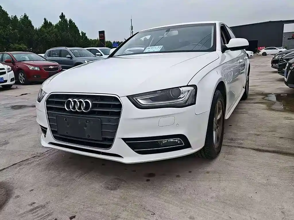 Купить Audi A4L