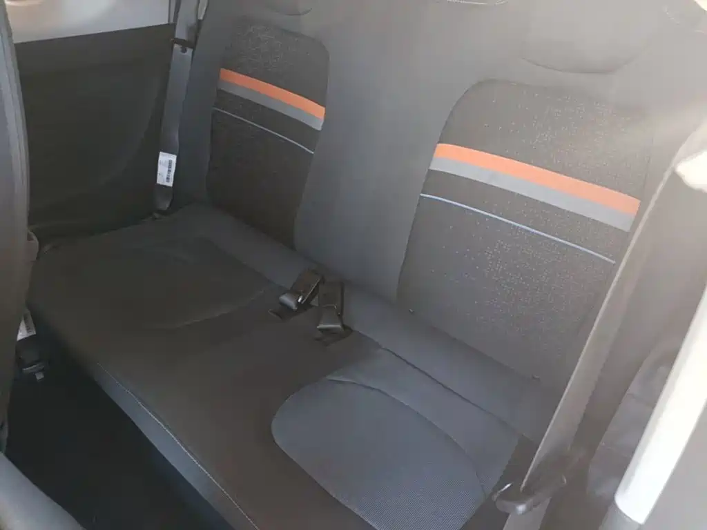 Wuling MINIEV — миниатюра 17