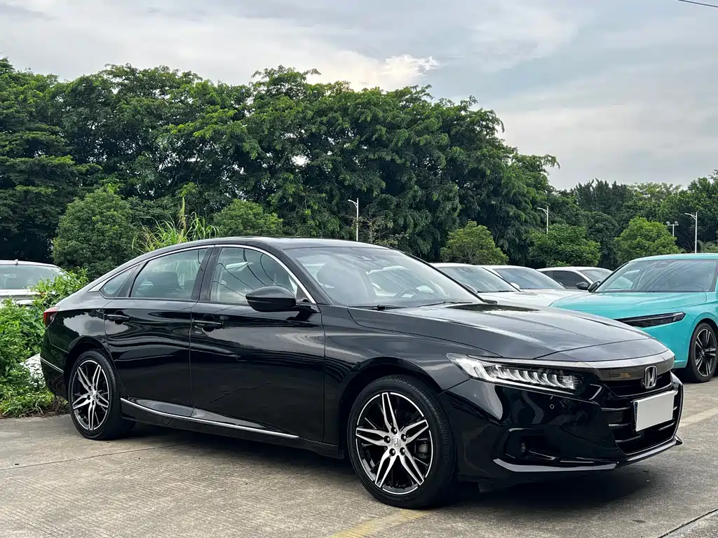Honda Accord 2022 260TURBO Luxury