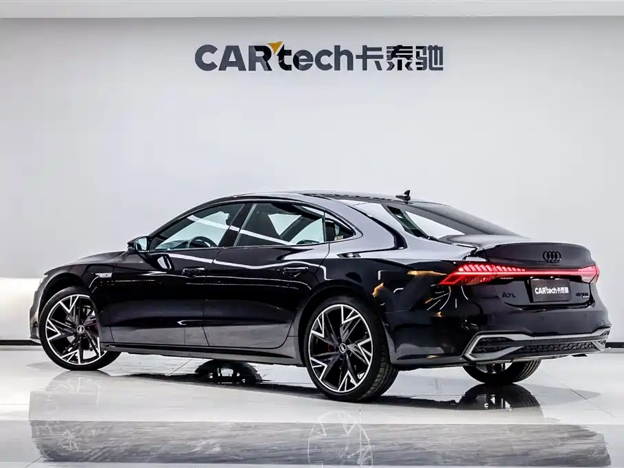 Audi A7L 2024 45 TFSI quattro