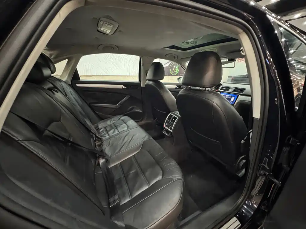 Volkswagen Passat — миниатюра 13