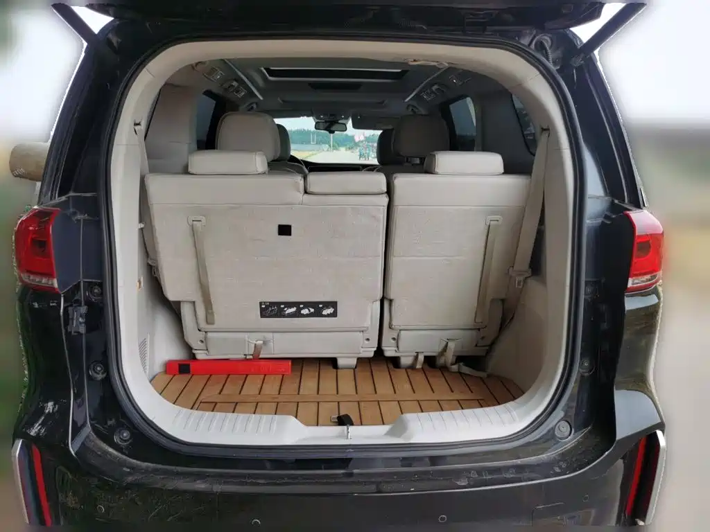 GAC Motor Trumpchi M8 — миниатюра 10