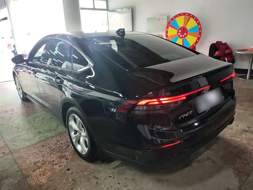 Honda Accord 2023 260TURBO Smart