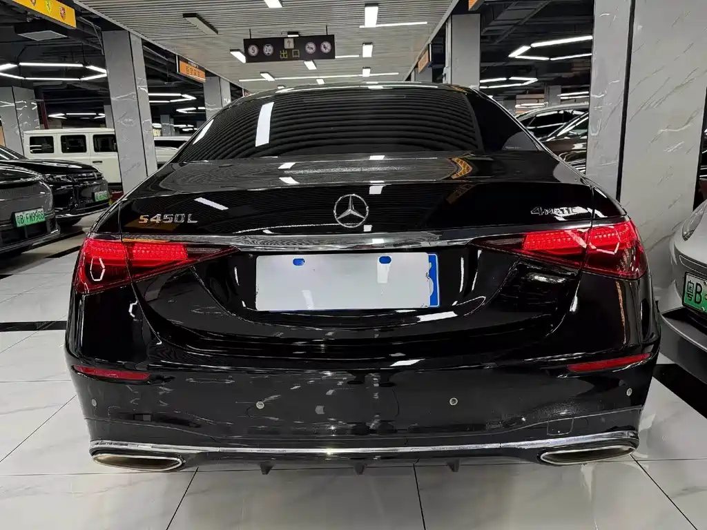 Mercedes-Benz S-Class — миниатюра 9