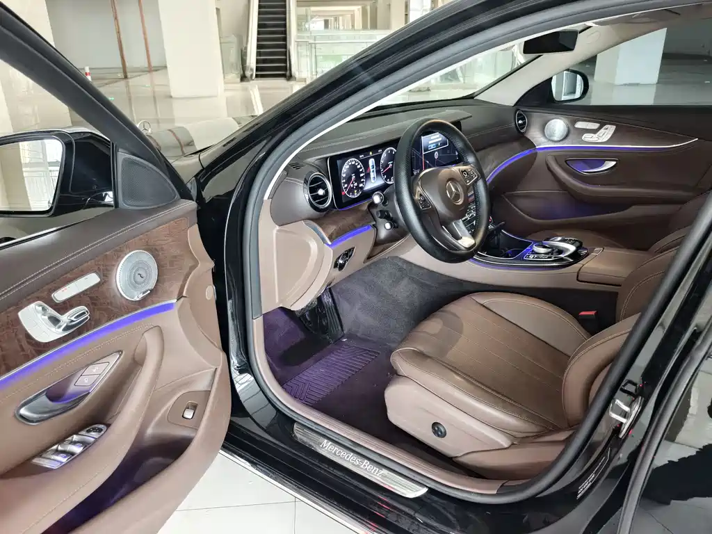 Mercedes-Benz E-Class E 2016 E 300 L Fashion