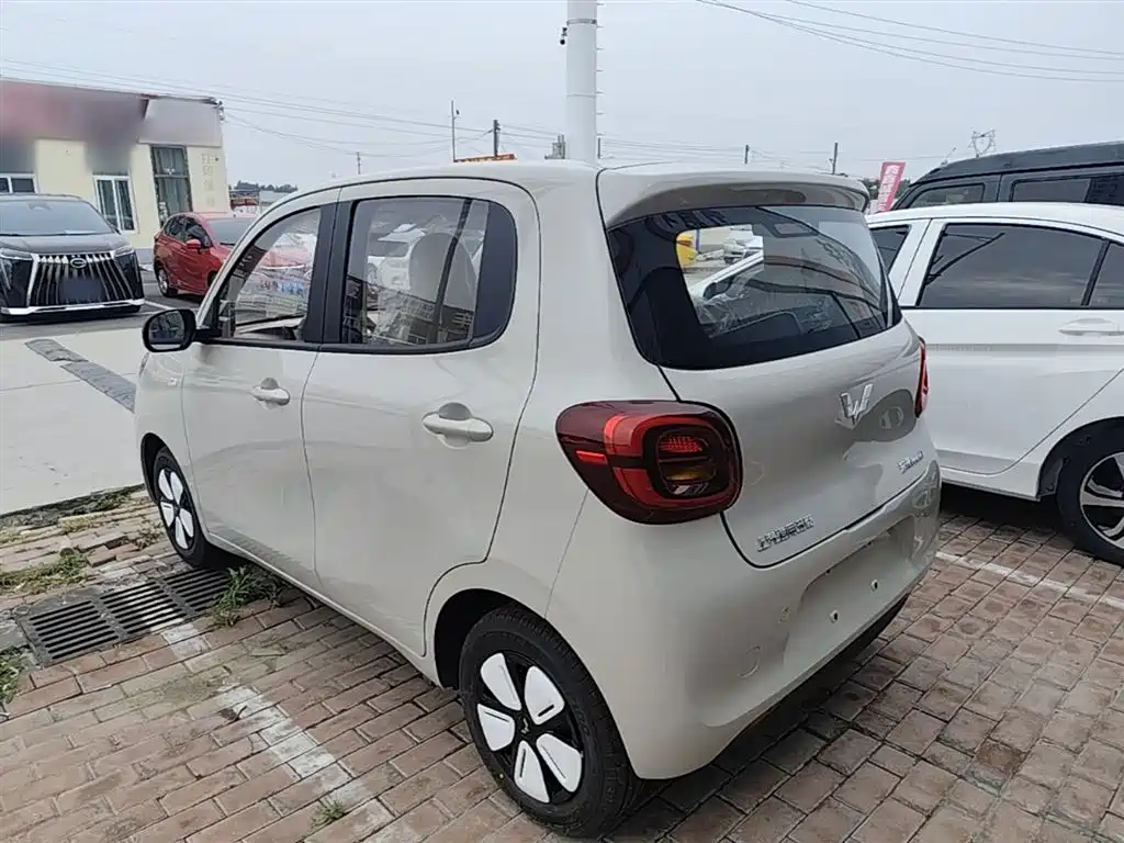 Wuling Mini EV MINIEV 2025