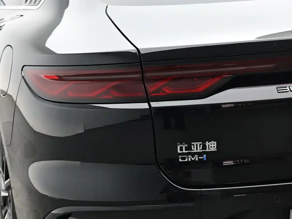 BYD Han — миниатюра 7